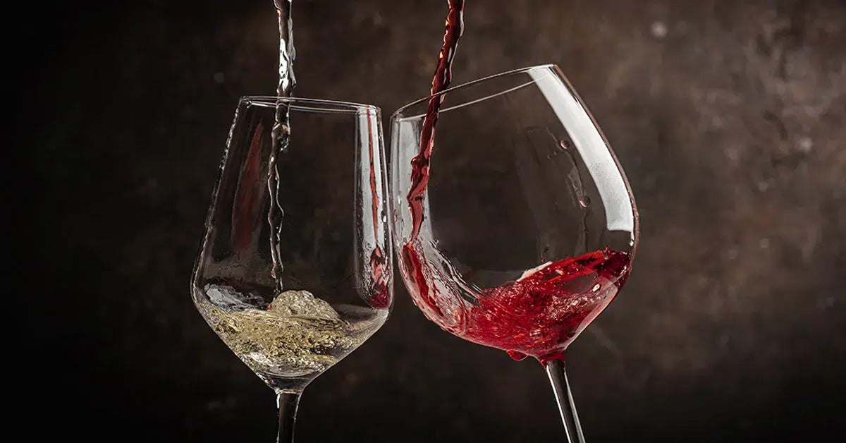 Red Wine vs White Wine: What Suits Your Palate?