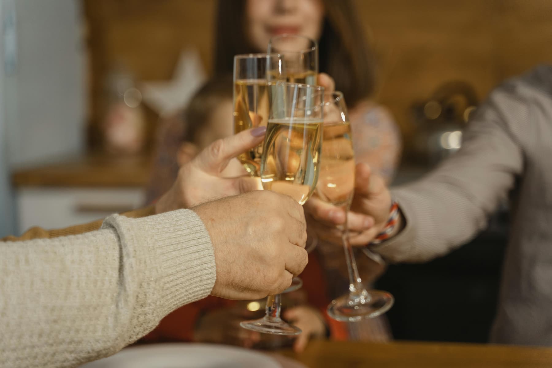 Champagne vs Prosecco: What's The Difference?
